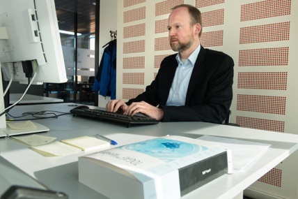 Voorbeeld van ongewenste fotografie die niet voldoet aan de RVO-beeldrichtlijnen